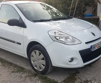 租赁 Renault Clio 3 的正面视图，在酒吧, 黑山共和国 ✓ 汽车编号 #536。✓ Manual 变速箱 ✓ 25 评论。