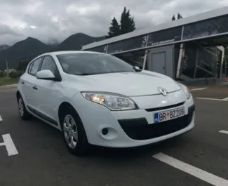 租车 Renault Megane #988 Manual 在 在酒吧，配备 1.5L 发动机 ➤ 来自 戈兰 在黑山。