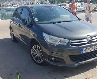 Citroen C4 2014 的 Diesel 1.6L 发动机，在 在酒吧 出租。