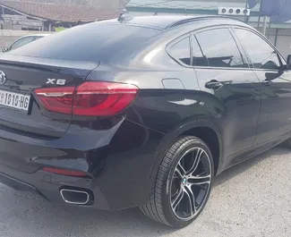 租车 BMW X6 #997 Automatic 在 在酒吧，配备 3.0L 发动机 ➤ 来自 戈兰 在黑山。