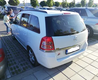 租车 Opel Zafira #1660 Automatic 在 在布尔加斯，配备 1.9L 发动机 ➤ 来自 尼古拉 在保加利亚。