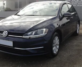 租赁 Volkswagen Golf 7 的正面视图，在布尔加斯, 保加利亚 ✓ 汽车编号 #1646。✓ Automatic 变速箱 ✓ 0 评论。