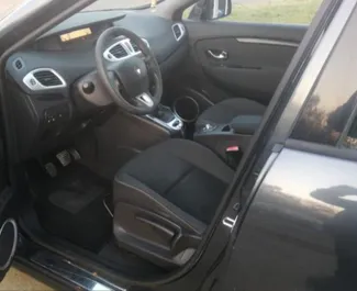 租车 Renault Grand Scenic #1659 Automatic 在 在布尔加斯，配备 2.0L 发动机 ➤ 来自 尼古拉 在保加利亚。