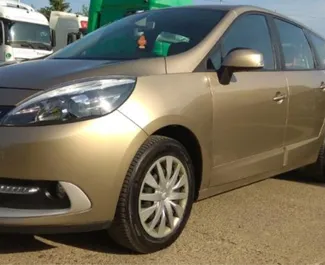租赁 Renault Grand Scenic 的正面视图，在布尔加斯, 保加利亚 ✓ 汽车编号 #1658。✓ Manual 变速箱 ✓ 0 评论。