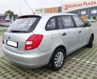 租车 Skoda Fabia Combi #1653 Automatic 在 在布尔加斯，配备 1.2L 发动机 ➤ 来自 尼古拉 在保加利亚。