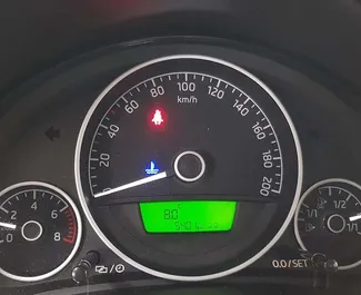 租车 Skoda Citigo #1773 Manual 在 在克里特岛，配备 1.0L 发动机 ➤ 来自 Manolis 在希腊。