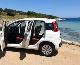 Fiat Panda 租赁。在 在希腊 出租的 经济, 舒适性, 小型货车 汽车 ✓ Without Deposit ✓ 提供 TPL, FDW, Passengers, Theft 保险选项。