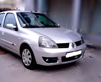 租赁 Renault Symbol 的正面视图，在布尔加斯机场, 保加利亚 ✓ 汽车编号 #1845。✓ Manual 变速箱 ✓ 1 评论。