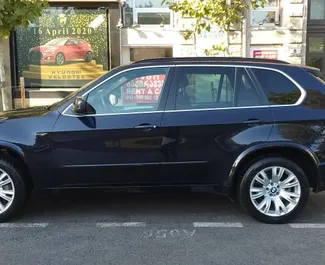 BMW X5 2012 在 在第比利斯 可租赁，具有 unlimited 里程限制。