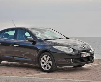 租赁 Renault Fluence 的正面视图，在布德瓦, 黑山共和国 ✓ 汽车编号 #490。✓ Automatic 变速箱 ✓ 11 评论。