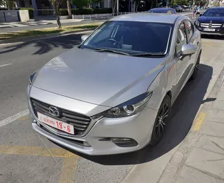 租赁 Mazda Axela 的正面视图，在利马索尔, 塞浦路斯 ✓ 汽车编号 #2050。✓ Automatic 变速箱 ✓ 0 评论。