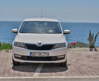 租车 Skoda Rapid #2043 Automatic 在 在布德瓦，配备 1.0L 发动机 ➤ 来自 米兰 在黑山。