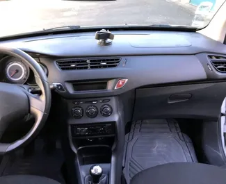 租车 Citroen C3 #2349 Manual 在 在克里特岛，配备 1.4L 发动机 ➤ 来自 基里亚科斯 在希腊。