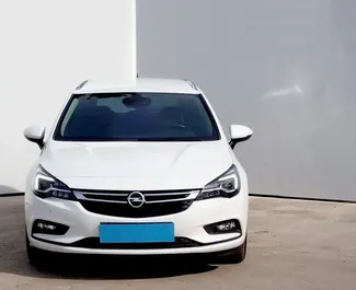 租车 Opel Astra Sports Tourer #3358 Automatic 在 在布拉格，配备 1.6L 发动机 ➤ 来自 亚历山大 在捷克。