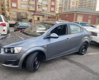 Chevrolet Aveo 2015 的 Petrol 1.4L 发动机，在 在巴库 出租。