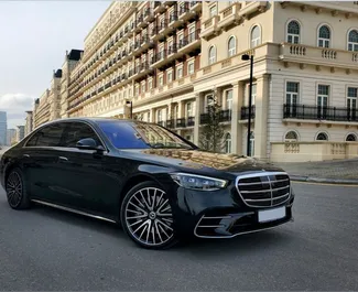 租赁 Mercedes-Benz S-Class 的正面视图，在巴库, 阿塞拜疆 ✓ 汽车编号 #3548。✓ Automatic 变速箱 ✓ 0 评论。