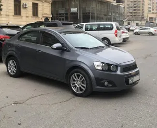 租赁 Chevrolet Aveo 的正面视图，在巴库, 阿塞拜疆 ✓ 汽车编号 #3496。✓ Automatic 变速箱 ✓ 0 评论。