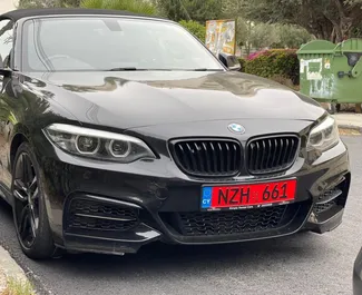 在 在塞浦路斯 租赁 BMW 218i Cabrio 2018 汽车，特点包括 ✓ 使用 Petrol 燃料和 185 马力 ➤ 起价 150 EUR 每天。