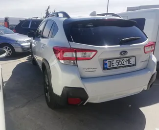 Subaru Crosstrek 2018 的 Petrol 2.0L 发动机，在 在第比利斯 出租。