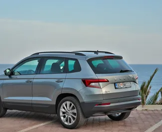 Skoda Karoq 租赁。在 在黑山 出租的 舒适性, 交叉 汽车 ✓ Without Deposit ✓ 提供 TPL, CDW, SCDW, Theft, Abroad 保险选项。