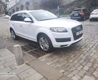 租车 Audi Q7 #4293 Automatic 在 在第比利斯，配备 3.0L 发动机 ➤ 来自 塔玛兹 在格鲁吉亚。