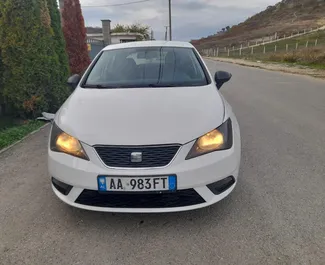 租车 SEAT Ibiza #4609 Manual 在 在地拉那，配备 1.4L 发动机 ➤ 来自 阿图尔 在阿尔巴尼亚。