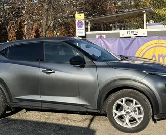 租赁 Nissan Juke 的正面视图，在布达佩斯, 匈牙利 ✓ 汽车编号 #5070。✓ Automatic 变速箱 ✓ 2 评论。