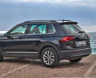 在 在黑山 租赁 Volkswagen Tiguan 2019 汽车，特点包括 ✓ 使用 Diesel 燃料和 150 马力 ➤ 起价 45 EUR 每天。