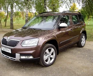 租赁 Skoda Yeti 的正面视图，在明斯克, 白俄罗斯 ✓ 汽车编号 #5835。✓ Automatic 变速箱 ✓ 1 评论。