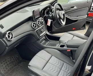 租赁 Mercedes-Benz GLA-Class 的正面视图，在利马索尔, 塞浦路斯 ✓ 汽车编号 #5925。✓ Automatic 变速箱 ✓ 0 评论。