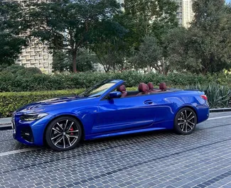 租车 BMW 420i Cabrio #5983 Automatic 在 在迪拜，配备 2.5L 发动机 ➤ 来自 Akil 阿联酋。