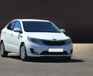 租赁 Kia Rio 的正面视图，在埃里温, 亚美尼亚 ✓ 汽车编号 #1163。✓ Automatic 变速箱 ✓ 0 评论。