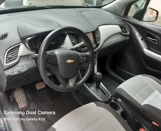 租赁 Chevrolet Trax 的正面视图，在第比利斯, 格鲁吉亚 ✓ 汽车编号 #6532。✓ Automatic 变速箱 ✓ 0 评论。