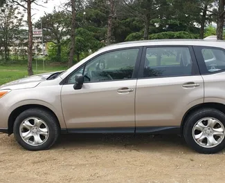 Subaru Forester 2015 的 Petrol 2.5L 发动机，在 在第比利斯 出租。