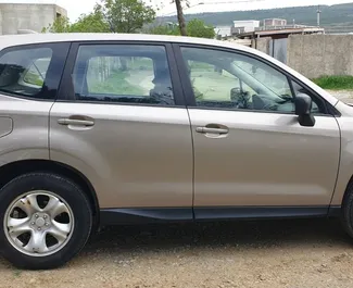 在 在格鲁吉亚 租赁 Subaru Forester 2015 汽车，特点包括 ✓ 使用 Petrol 燃料和 170 马力 ➤ 起价 100 GEL 每天。