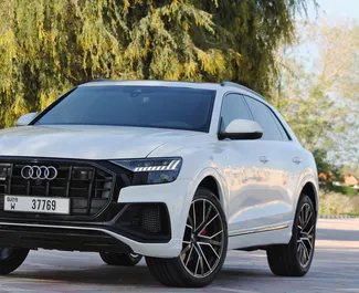 租赁 Audi Q8 的正面视图，在迪拜, 阿联酋 ✓ 汽车编号 #6644。✓ Automatic 变速箱 ✓ 0 评论。