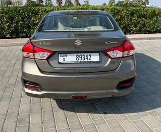 Suzuki Ciaz 租赁。在 阿联酋 出租的 经济, 舒适性 汽车 ✓ Deposit of 2000 AED ✓ 提供 TPL, SCDW, Passengers, Theft 保险选项。