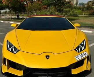 租车 Lamborghini Huracan Evo Cabrio #6802 Automatic 在 在迪拜，配备 5.2L 发动机 ➤ 来自 Akil 阿联酋。