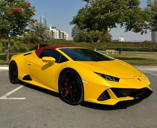 Lamborghini Huracan Evo Cabrio 2023 的 Petrol 5.2L 发动机，在 在迪拜 出租。