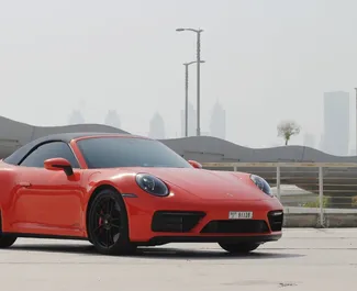 租车 Porsche 911 Carrera GTS #6799 Automatic 在 在迪拜，配备 3.0L 发动机 ➤ 来自 Akil 阿联酋。