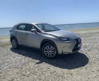 租赁 Lexus NX 的正面视图，在拉纳卡, 塞浦路斯 ✓ 汽车编号 #6807。✓ Automatic 变速箱 ✓ 1 评论。