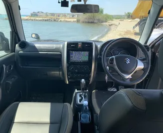 Suzuki Jimny 2018 的 Petrol 1.3L 发动机，在 在拉纳卡 出租。