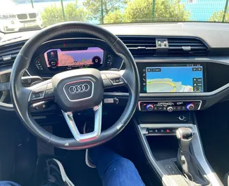 在 在黑山 租赁 Audi Q3 2021 汽车，特点包括 ✓ 使用 Diesel 燃料和 150 马力 ➤ 起价 50 EUR 每天。