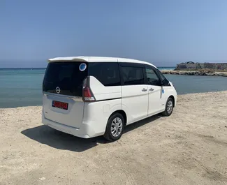 Nissan Serena 租赁。在 在塞浦路斯 出租的 舒适性, 小型货车 汽车 ✓ Without Deposit ✓ 提供 TPL, CDW, SCDW, Passengers, Theft, Young 保险选项。