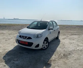 Nissan March 2018 在 在拉纳卡 可租赁，具有 unlimited 里程限制。