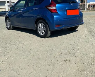 Nissan Note 2019 的 Petrol 1.2L 发动机，在 在拉纳卡 出租。