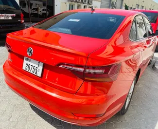 Rent a Volkswagen Jetta in 迪拜 阿联酋