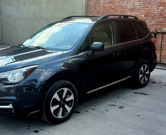 租赁 Subaru Forester 的正面视图，在第比利斯, 格鲁吉亚 ✓ 汽车编号 #7197。✓ Automatic 变速箱 ✓ 0 评论。