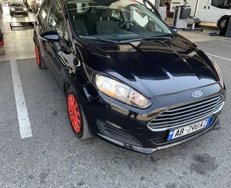 租赁 Ford Fiesta 的正面视图，地拉那机场, 阿尔巴尼亚 ✓ 汽车编号 #7264。✓ Manual 变速箱 ✓ 0 评论。