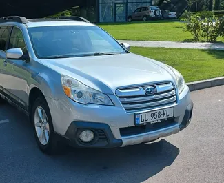 租赁 Subaru Outback 的正面视图，在第比利斯, 格鲁吉亚 ✓ 汽车编号 #7391。✓ Automatic 变速箱 ✓ 1 评论。